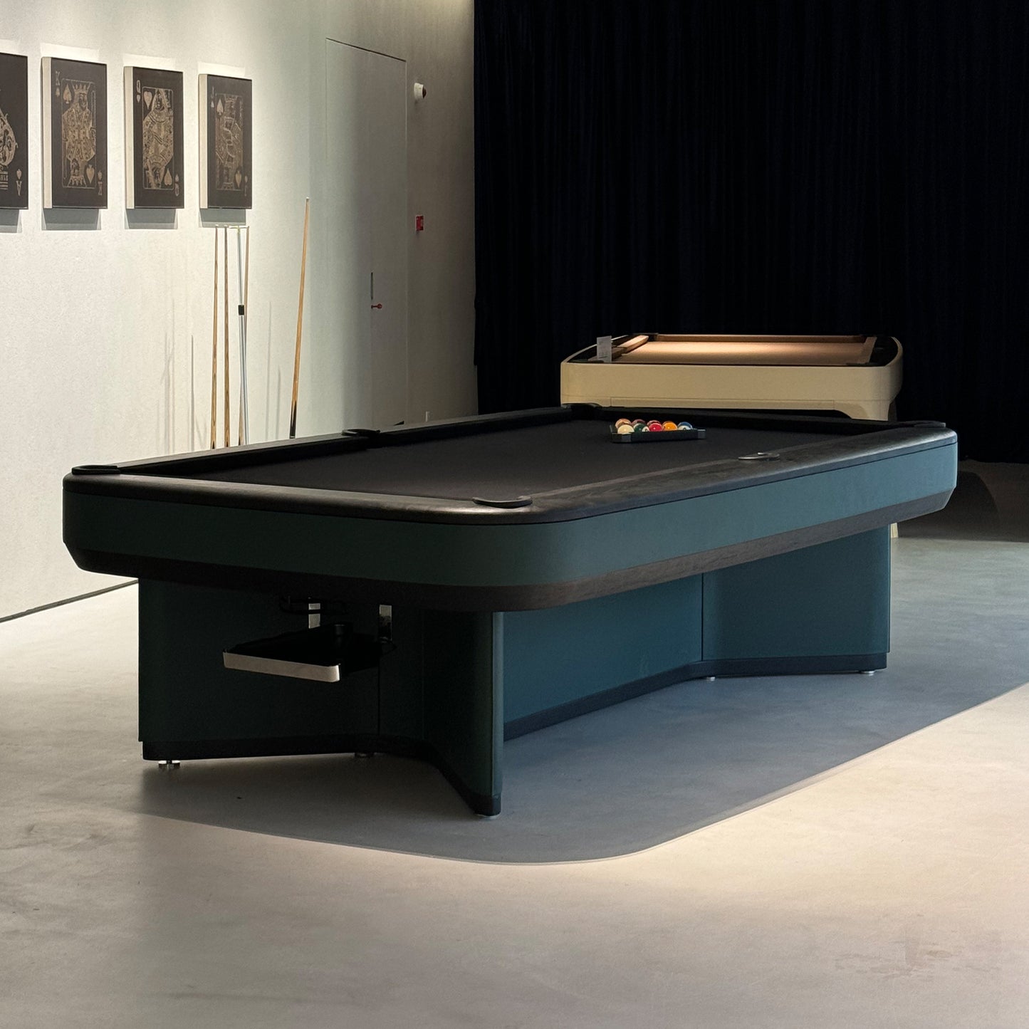 Dark Green Square Saddle Leather Pool Table Snooker Table